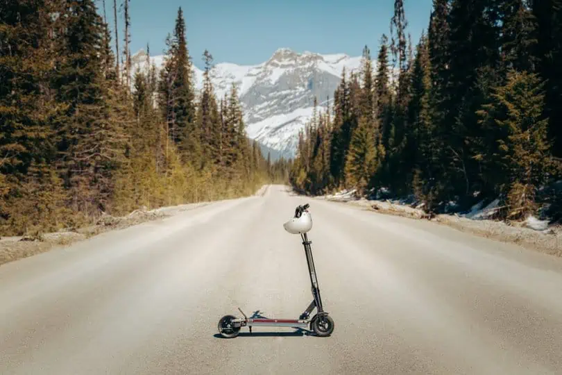 product image showing an Evolv Sprint electric scooter