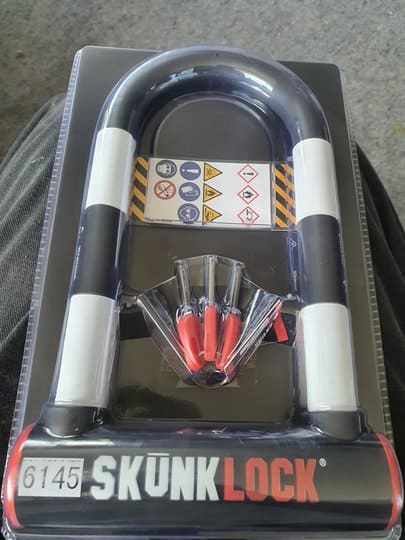 Skunk D-Lock for electric scooter