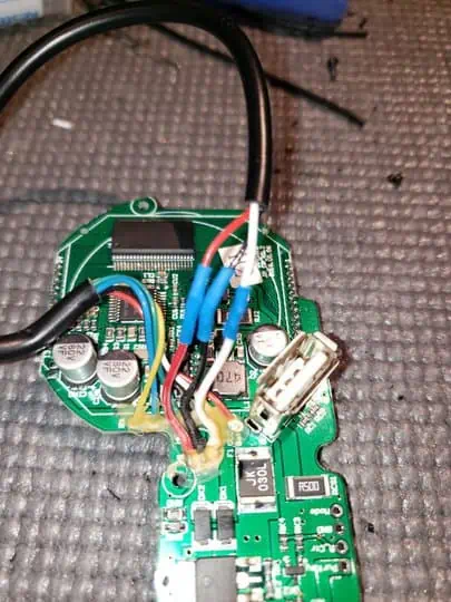 image of solder the Throttle wires